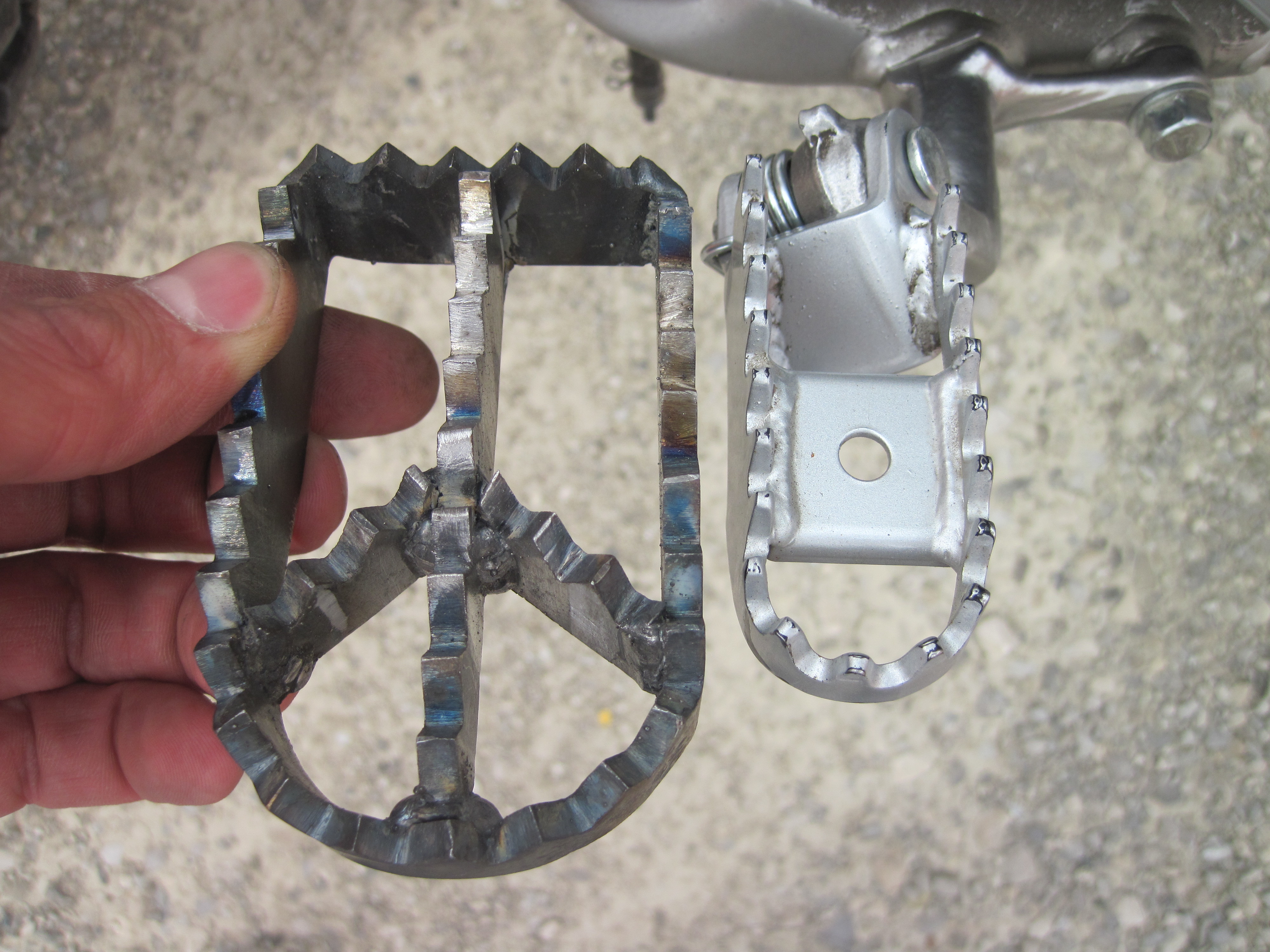 Name: IMG_4998_zpscfed9a10.jpg
Views: 168
Size: 2.45 MB