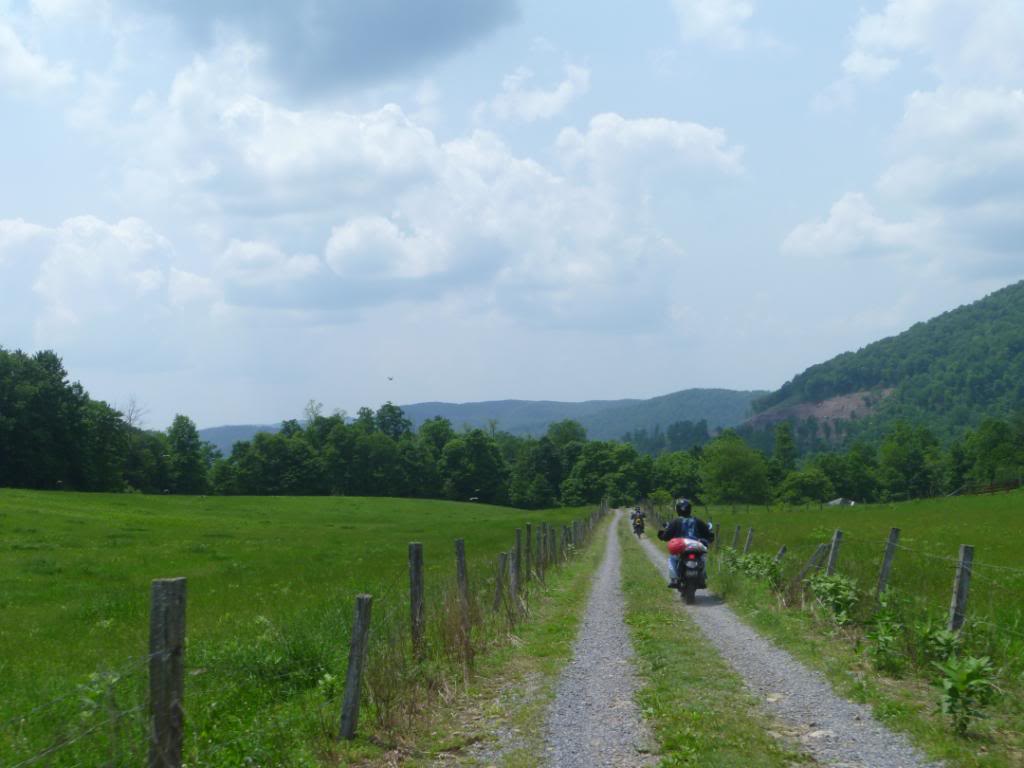 Name: TWVT043.jpg
Views: 358
Size: 68.8 KB