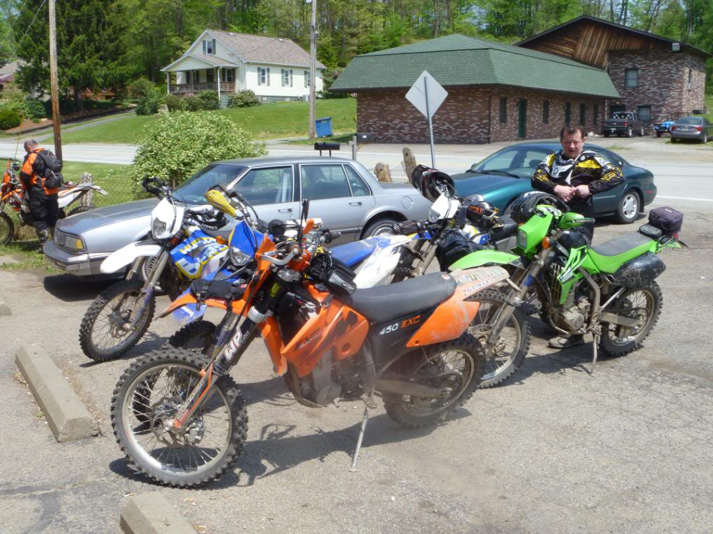 Name:  5-5-12056.jpg
Views: 28
Size:  152.7 KB