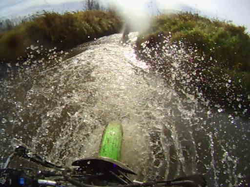 Name: vlcsnap-2011-11-13-22h27m16s203.png
Views: 138
Size: 359.7 KB