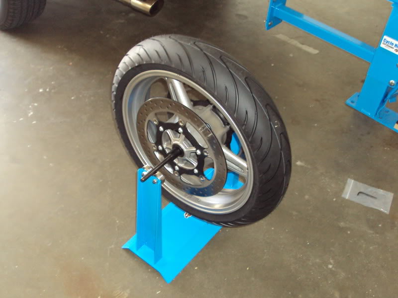 Name:  tires005.jpg
Views: 80
Size:  68.5 KB