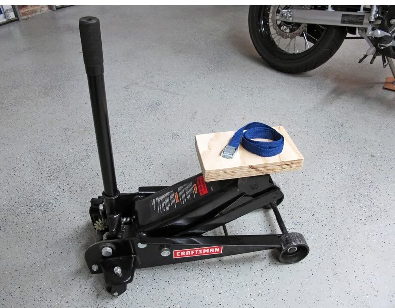 Name:  motorcyclelift_01.jpg
Views: 1068
Size:  120.2 KB
