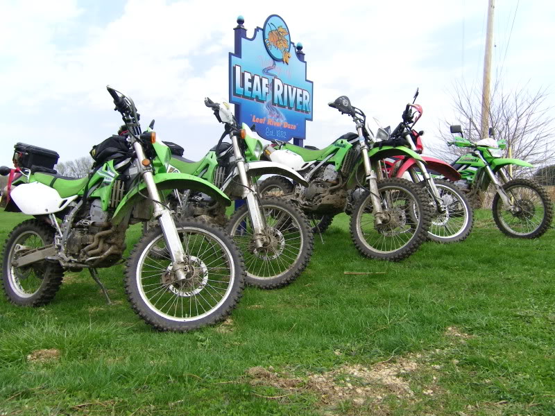 Name:  DualsportrideLeafRiver4-11-2010101.jpg
Views: 95
Size:  165.3 KB