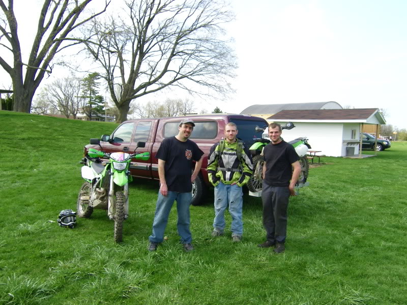 Name:  DualsportrideLeafRiver4-11-2010104.jpg
Views: 81
Size:  154.7 KB