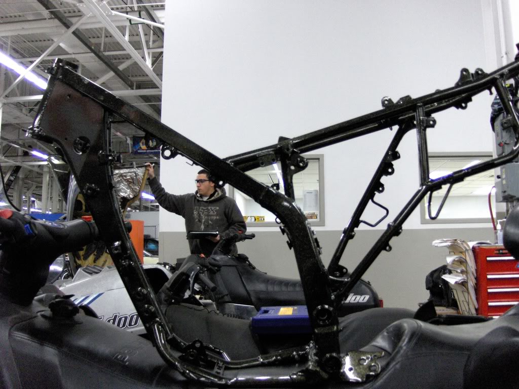 Name:  KLXTeardown038.jpg
Views: 33
Size:  154.2 KB