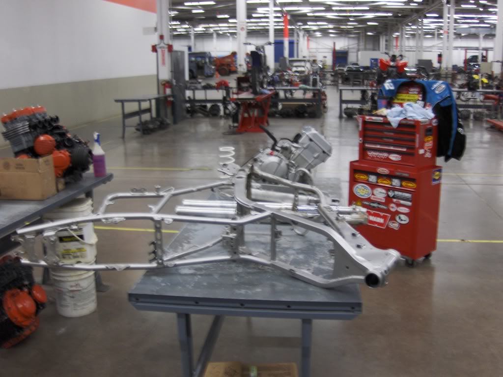 Name:  KLXTeardown025.jpg
Views: 35
Size:  121.2 KB