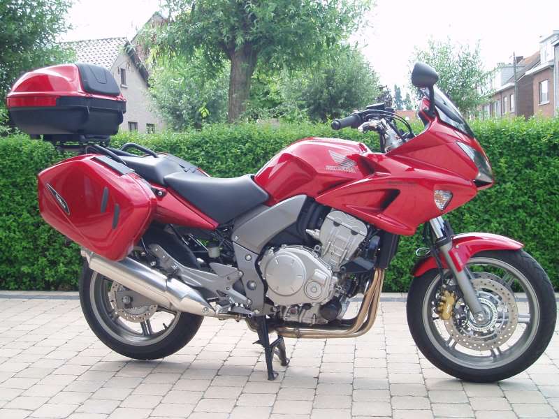 Name: CBF1000d.jpg
Views: 26
Size: 78.7 KB