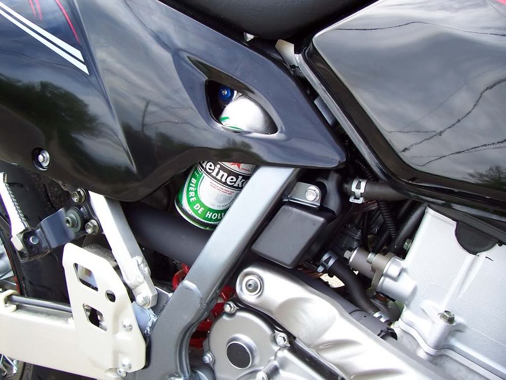 Name:  01eDRZ400SMwMaxxis6006.jpg
Views: 6511
Size:  122.2 KB