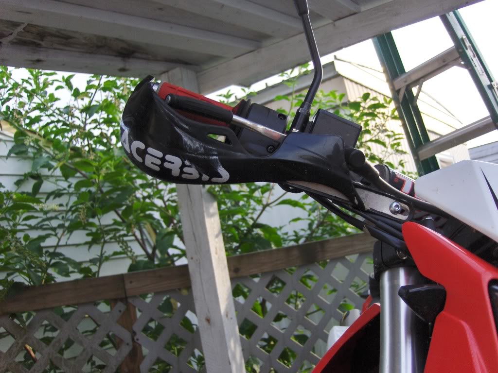 Name:  KLX250S006.jpg
Views: 279
Size:  139.0 KB