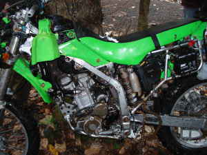 Name: KLXSubmarine1.jpg
Views: 53
Size: 11.9 KB