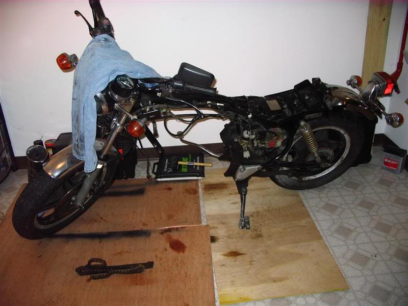 Name: CM400T006Large.jpg
Views: 31
Size: 59.9 KB