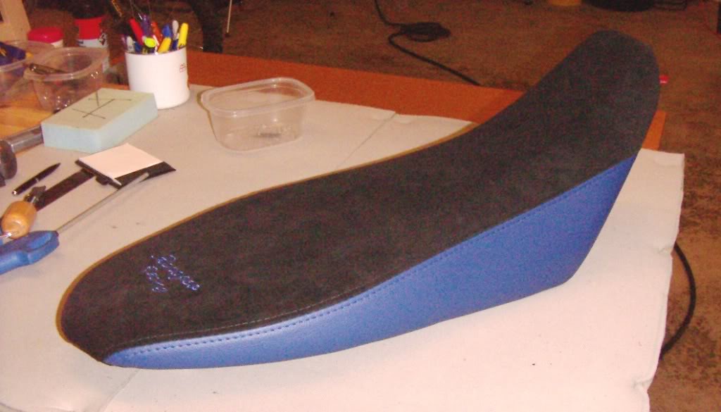 Name:  YamahaWRRseat006.jpg
Views: 25
Size:  79.5 KB