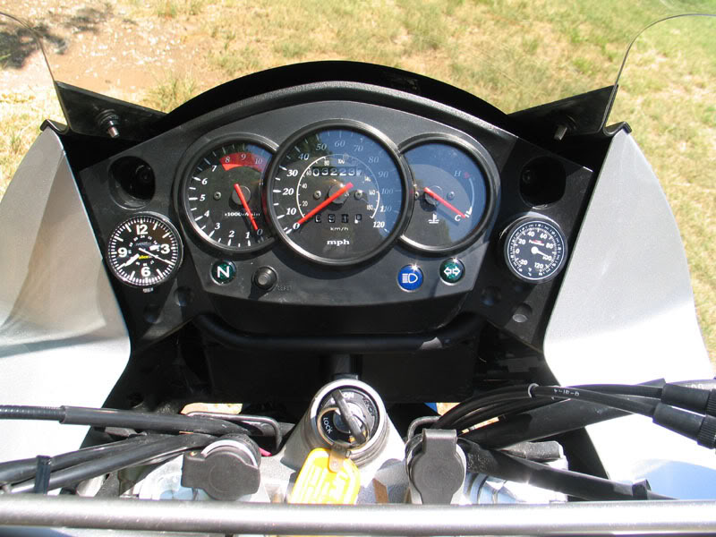 Name:  AerostichClockThermometer.jpg
Views: 2064
Size:  103.5 KB