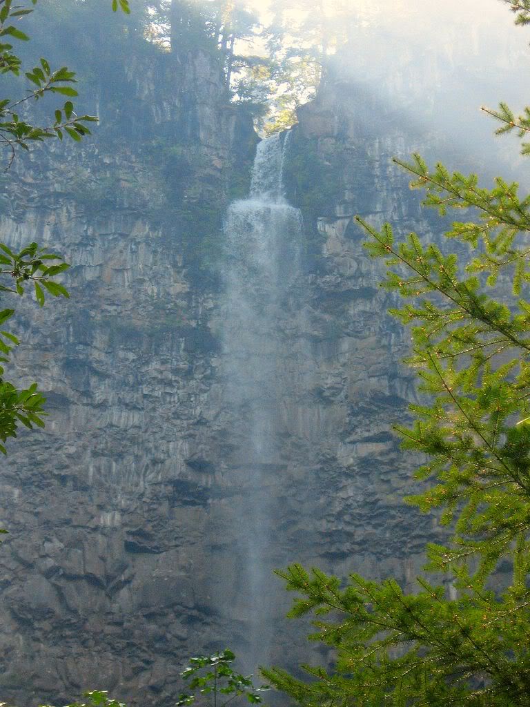 Name: 9-13-08waterfalls002a.jpg
Views: 20
Size: 151.1 KB