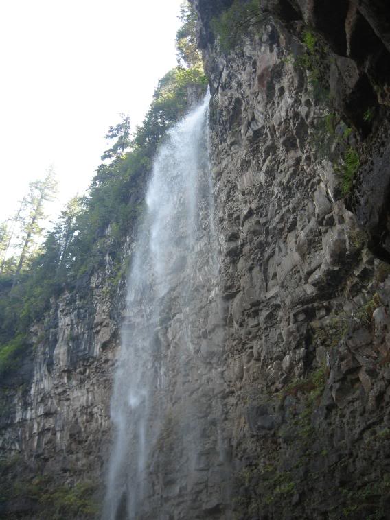 Name: 9-13-08waterfalls021-1.jpg
Views: 23
Size: 69.7 KB