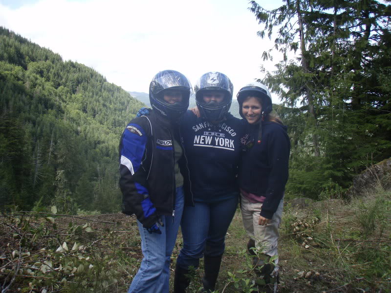 Name:  P9018024.jpg
Views: 22
Size:  110.1 KB