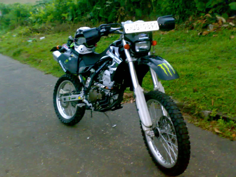 Name:  040920081825.jpg
Views: 41
Size:  85.3 KB
