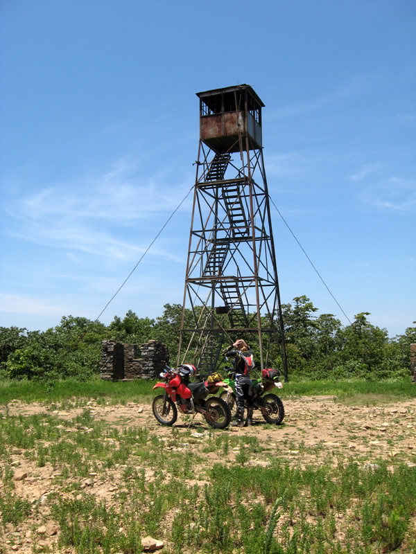 Name: tower_1.jpg
Views: 151
Size: 129.2 KB