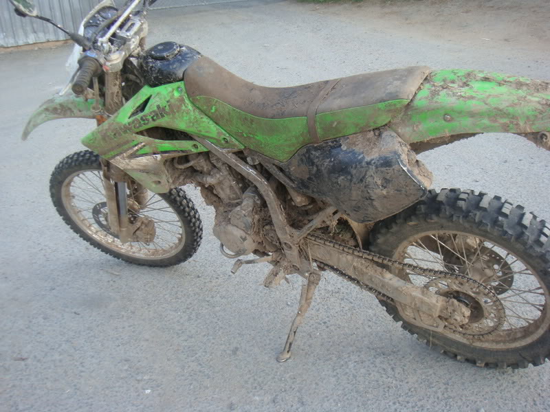 Name:  dirt.jpg
Views: 52
Size:  114.6 KB