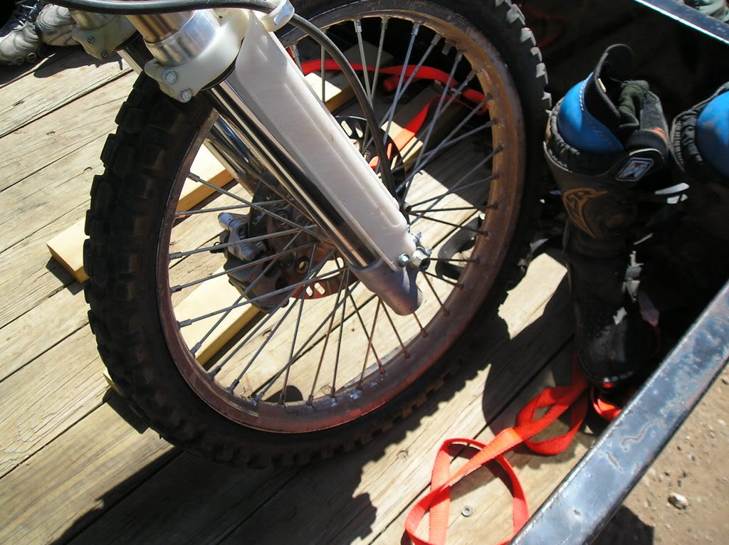 Name:  motopics075.jpg
Views: 31
Size:  140.1 KB