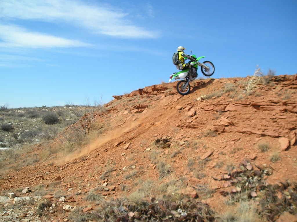 Name:  motopics040.jpg
Views: 50
Size:  131.3 KB