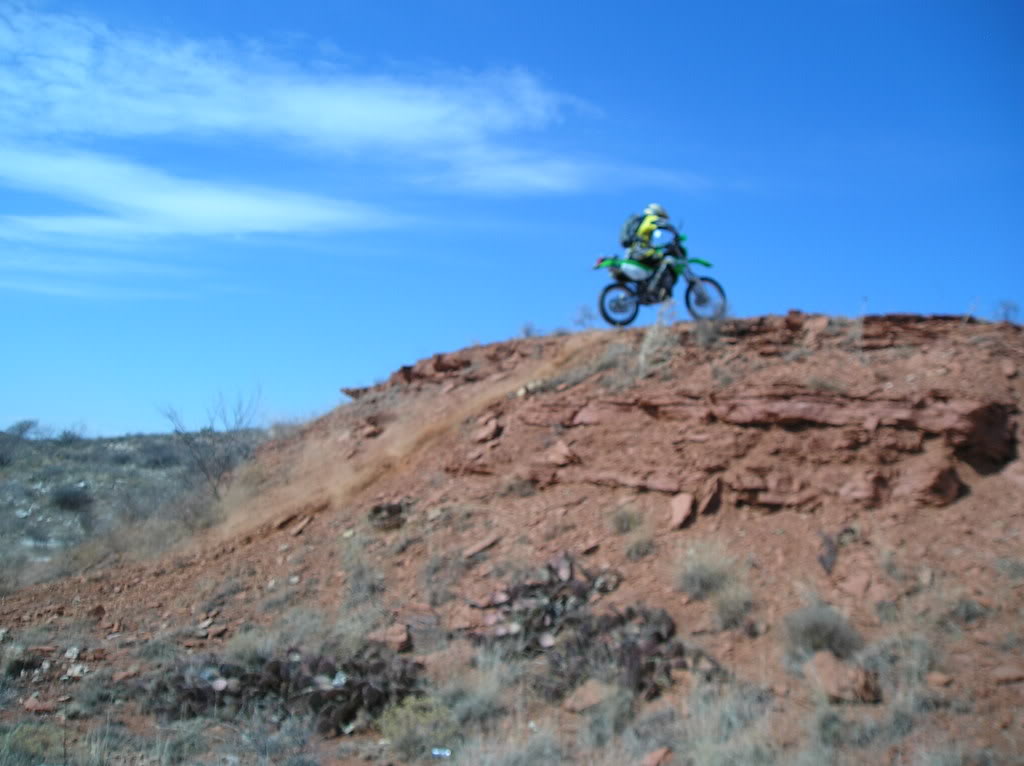 Name: motopics039.jpg
Views: 74
Size: 82.3 KB