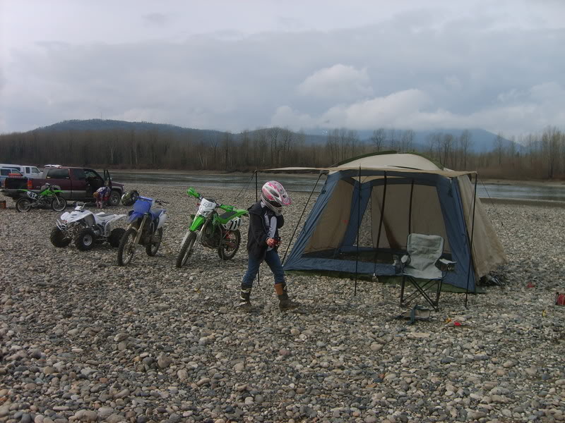 Name:  bikepics136-1.jpg
Views: 81
Size:  156.5 KB