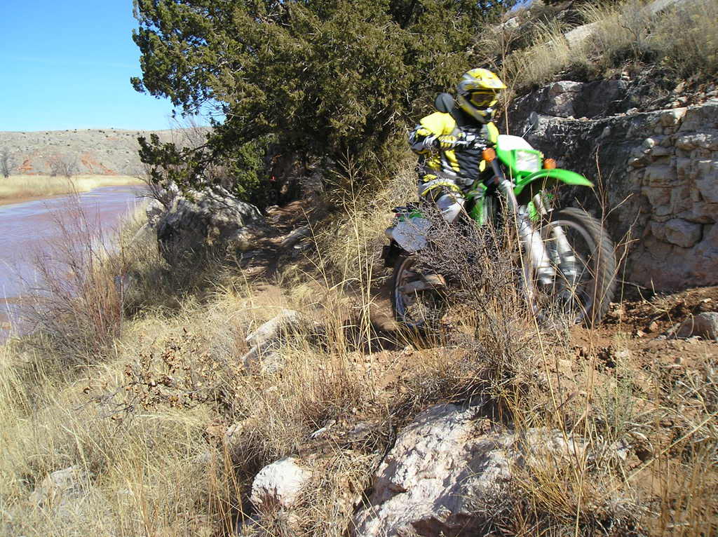 Name: motopics007.jpg
Views: 99
Size: 168.2 KB