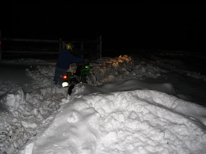 Name: KLX164Medium.jpg
Views: 108
Size: 43.1 KB