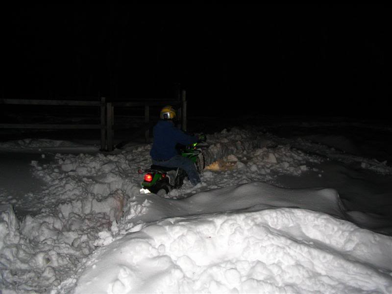 Name: KLX165Medium-1.jpg
Views: 116
Size: 38.6 KB