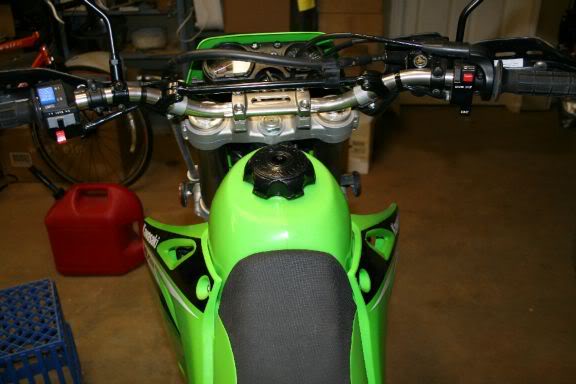 Name:  klx250s015.jpg
Views: 81
Size:  32.4 KB