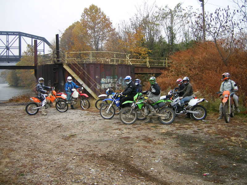 Name:  2006_12130004.jpg
Views: 25
Size:  86.4 KB