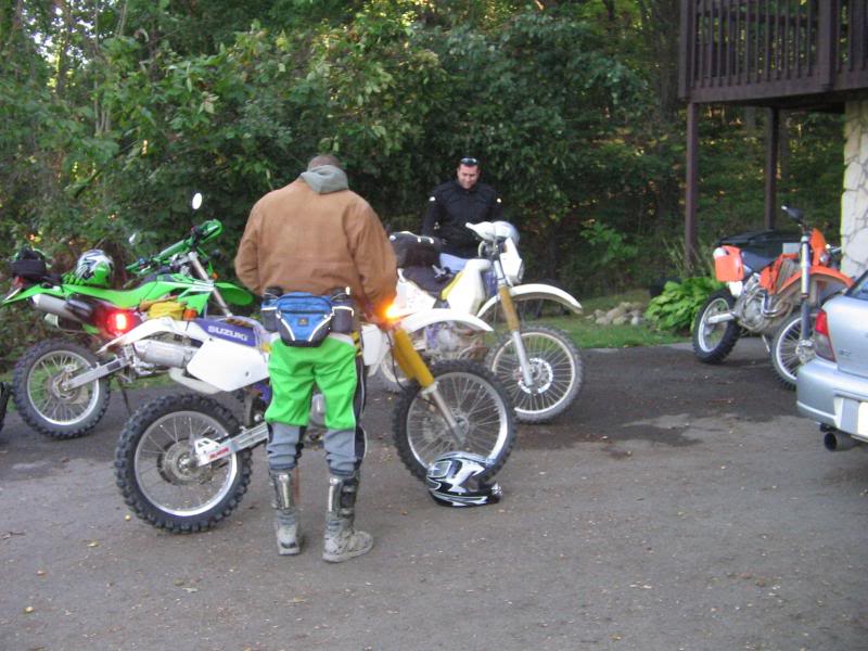 Name: rufcutriders002.jpg
Views: 32
Size: 84.2 KB