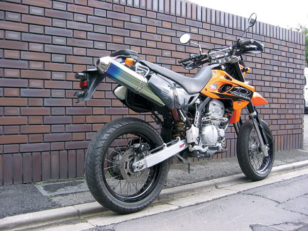 Name:  up_03.jpg
Views: 111
Size:  89.9 KB