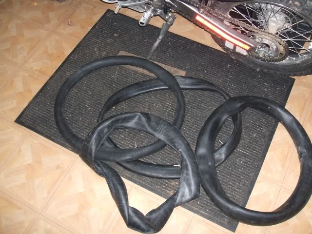 Name:  tubes.jpg
Views: 33
Size:  72.1 KB