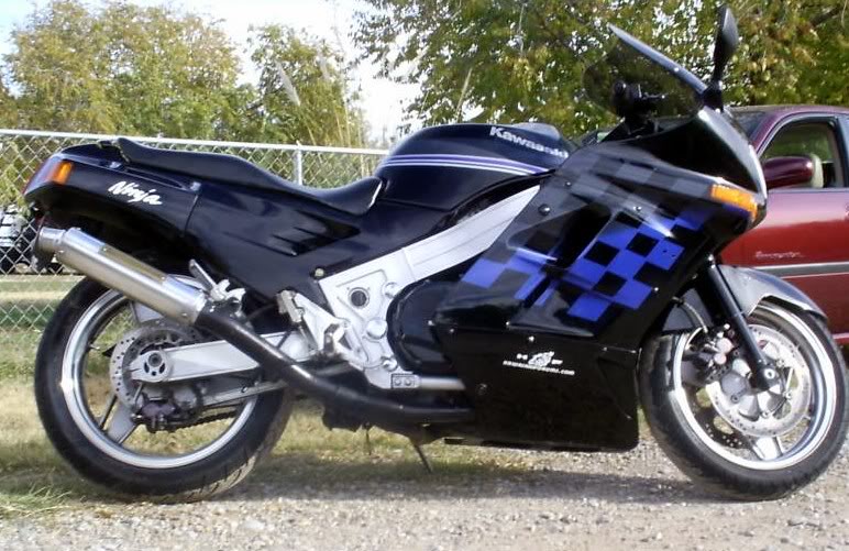 Name:  extremelynewpicsofbikeandcar028.jpg
Views: 99
Size:  104.2 KB