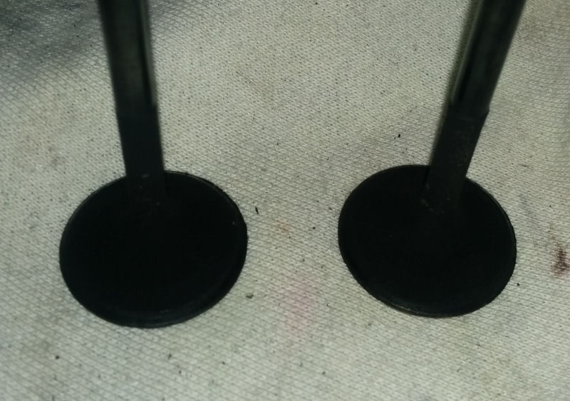 Name: OriginalExhaustValvestopsideuncleaned_zpsd4d0a5da.jpg
Views: 615
Size: 83.7 KB