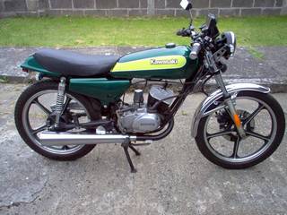 Name:  2005_12_12_bikepics-481943-320.jpg
Views: 24
Size:  17.5 KB