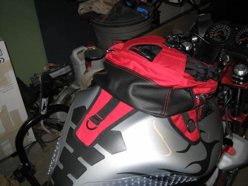 Name: tankbag004.jpg
Views: 80
Size: 59.1 KB