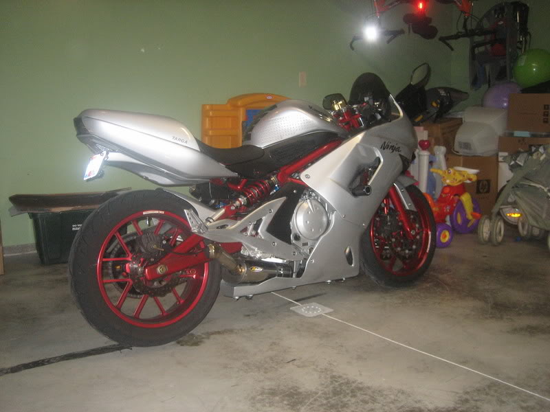 Name:  allsilver005.jpg
Views: 24
Size:  66.3 KB
