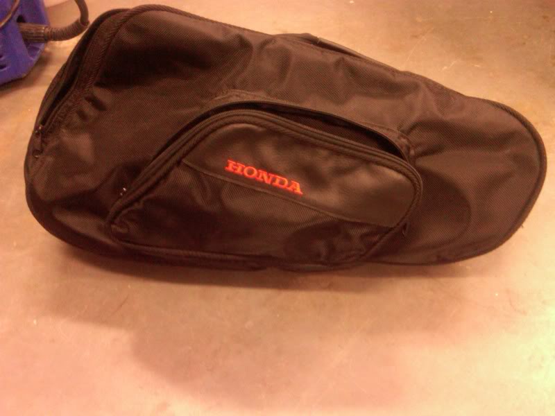 Name: IMG00197-20110208-2006.jpg
Views: 104
Size: 46.6 KB