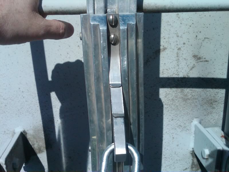 Name:  IMG00186-20100507-1000.jpg
Views: 57
Size:  62.1 KB