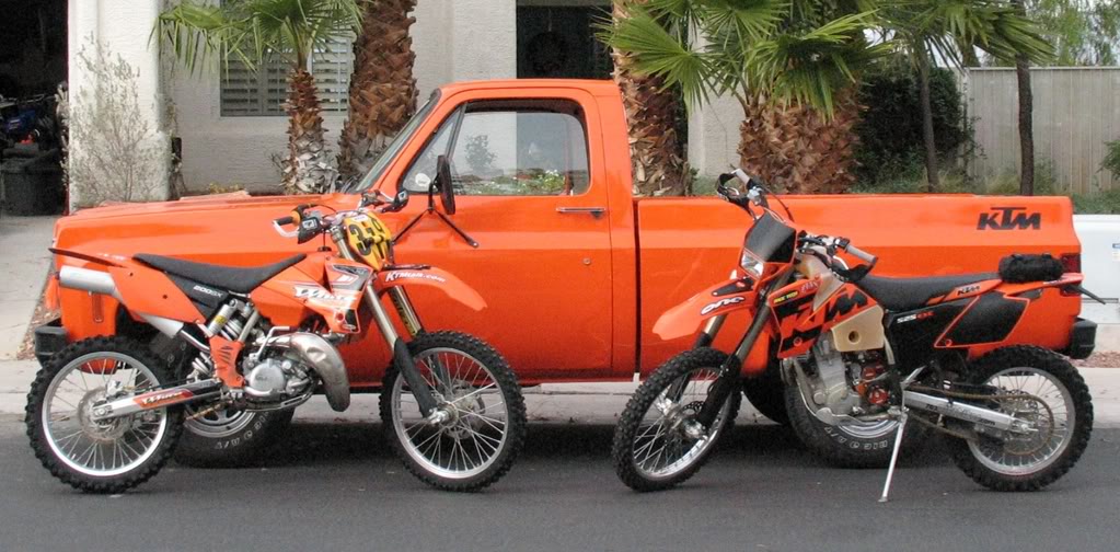 Name:  PunkinFamilysLastReunion.jpg
Views: 17
Size:  123.9 KB