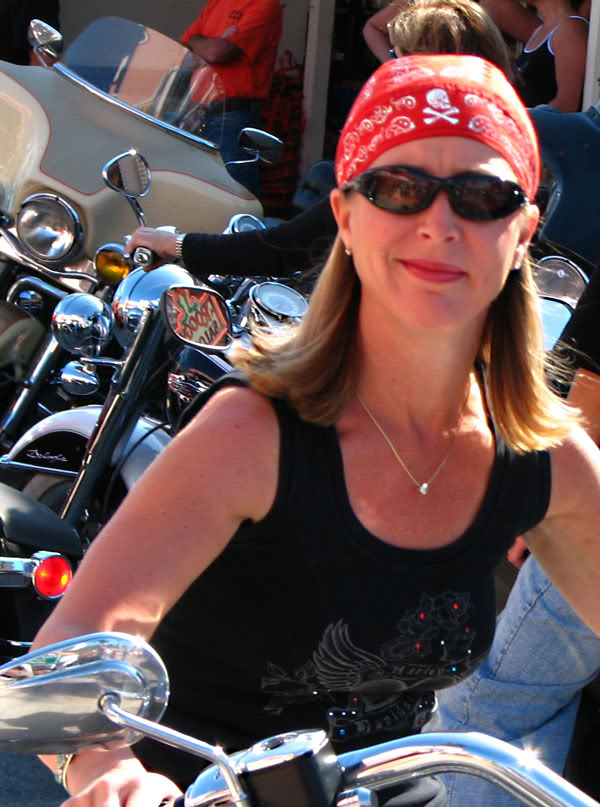Name:  85Biketoberfest-a.jpg
Views: 61
Size:  92.7 KB