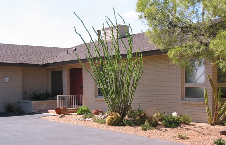 Name:  HOUSE_FRT.jpg
Views: 15
Size:  92.6 KB