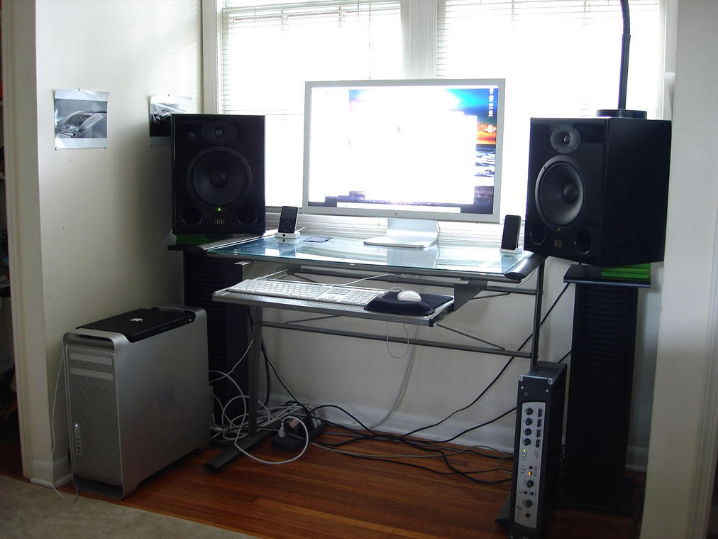 Name:  My_Apple.jpg
Views: 59
Size:  97.0 KB