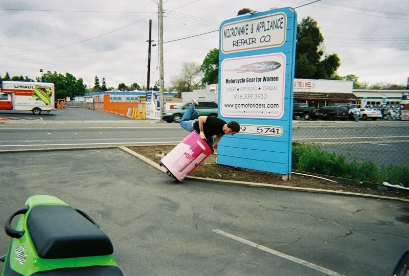 Name:  4846300-R1-048-22A_funny.jpg
Views: 15
Size:  90.5 KB