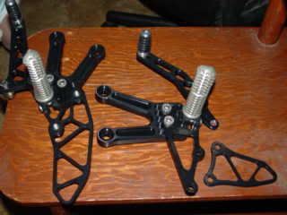 Name: rearsets004.jpg
Views: 19
Size: 12.0 KB