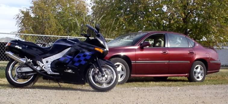 Name:  extremelynewpicsofbikeandcar024.jpg
Views: 22
Size:  77.9 KB