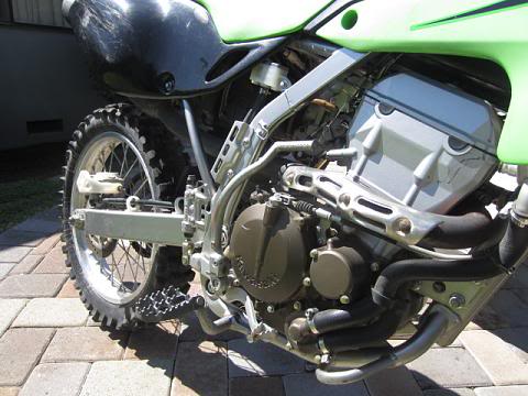 Name: kawi3.jpg
Views: 33
Size: 36.2 KB